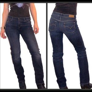 Levi’s Slight Curve Classic Size 10/30. 30” inseam